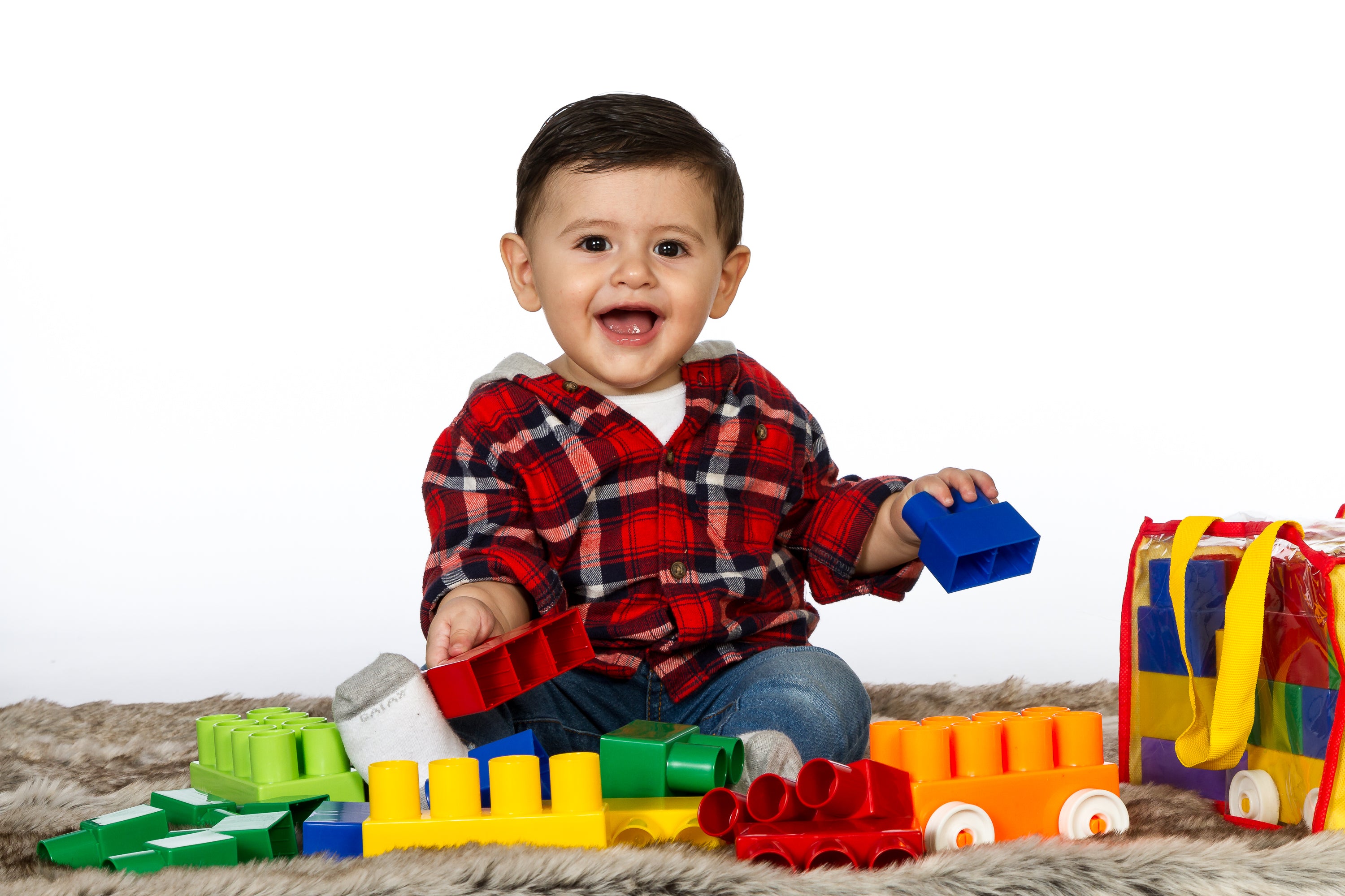 Desarrollo Cognitivo y Motricidad: Los invaluables beneficios de los juguetes didácticos para los niños